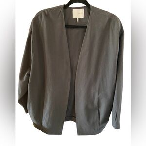 Oak & Fort women’s dark grey Large light weight blazer, side pockets